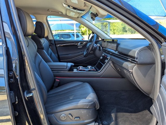 2025 Genesis GV80 Standard