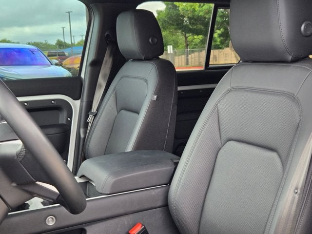 2025 Land Rover Defender S