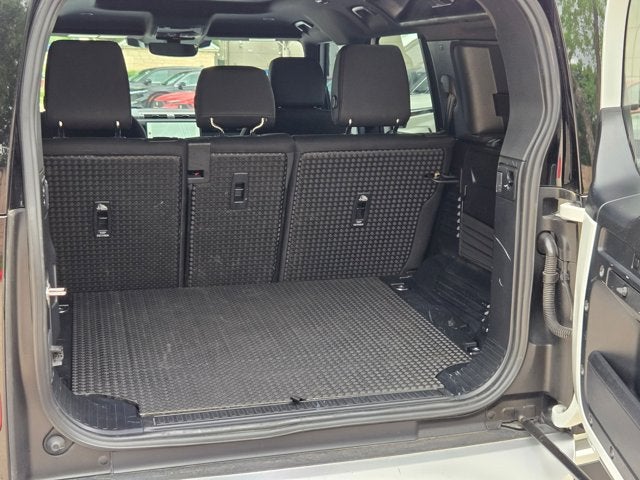 2025 Land Rover Defender S