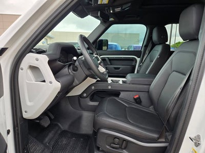2025 Land Rover Defender S