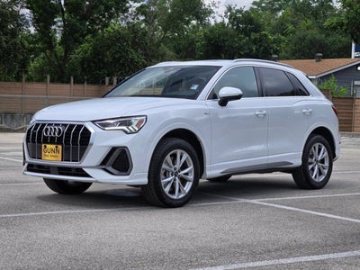2025 Audi Q3 S line Premium