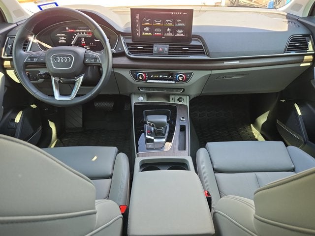 2024 Audi Q5 S line Premium Plus