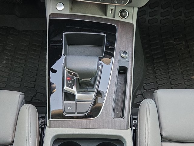 2024 Audi Q5 S line Premium Plus