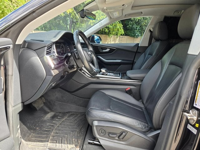 2021 Audi Q8 Premium Plus