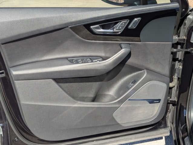 2017 Audi Q7 Prestige