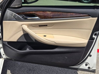 2019 BMW 5 Series 540i