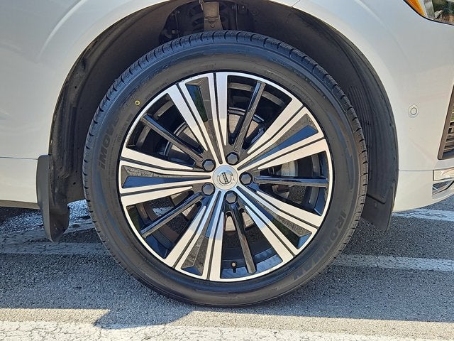 2022 Volvo XC60 Inscription