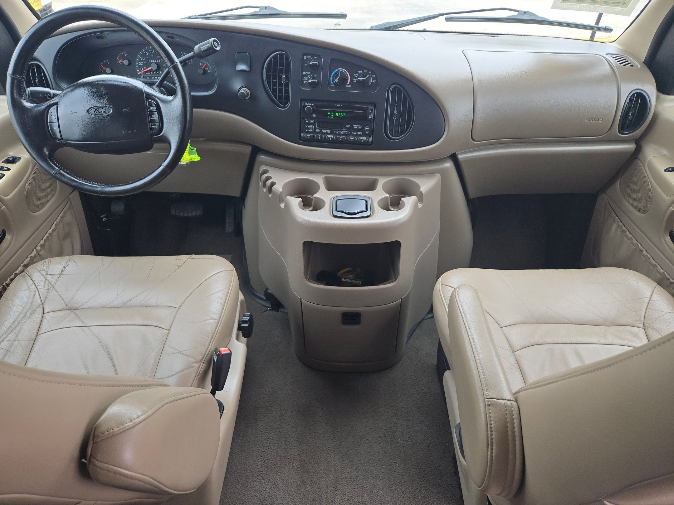 2001 Ford Econoline Wagon XLT