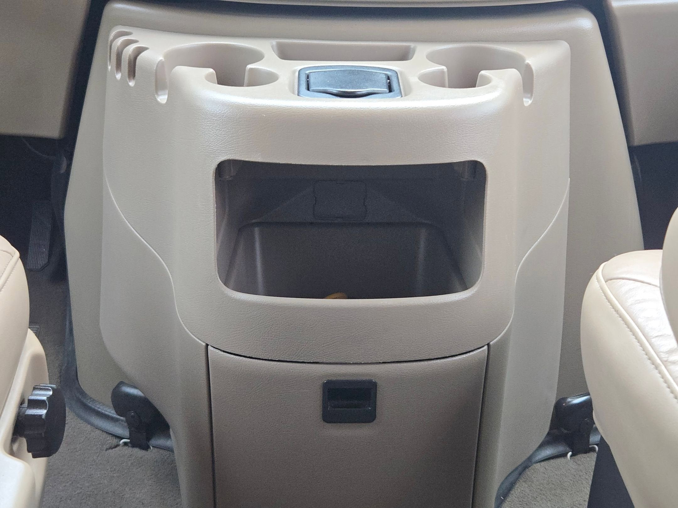 2001 Ford Econoline Wagon XLT