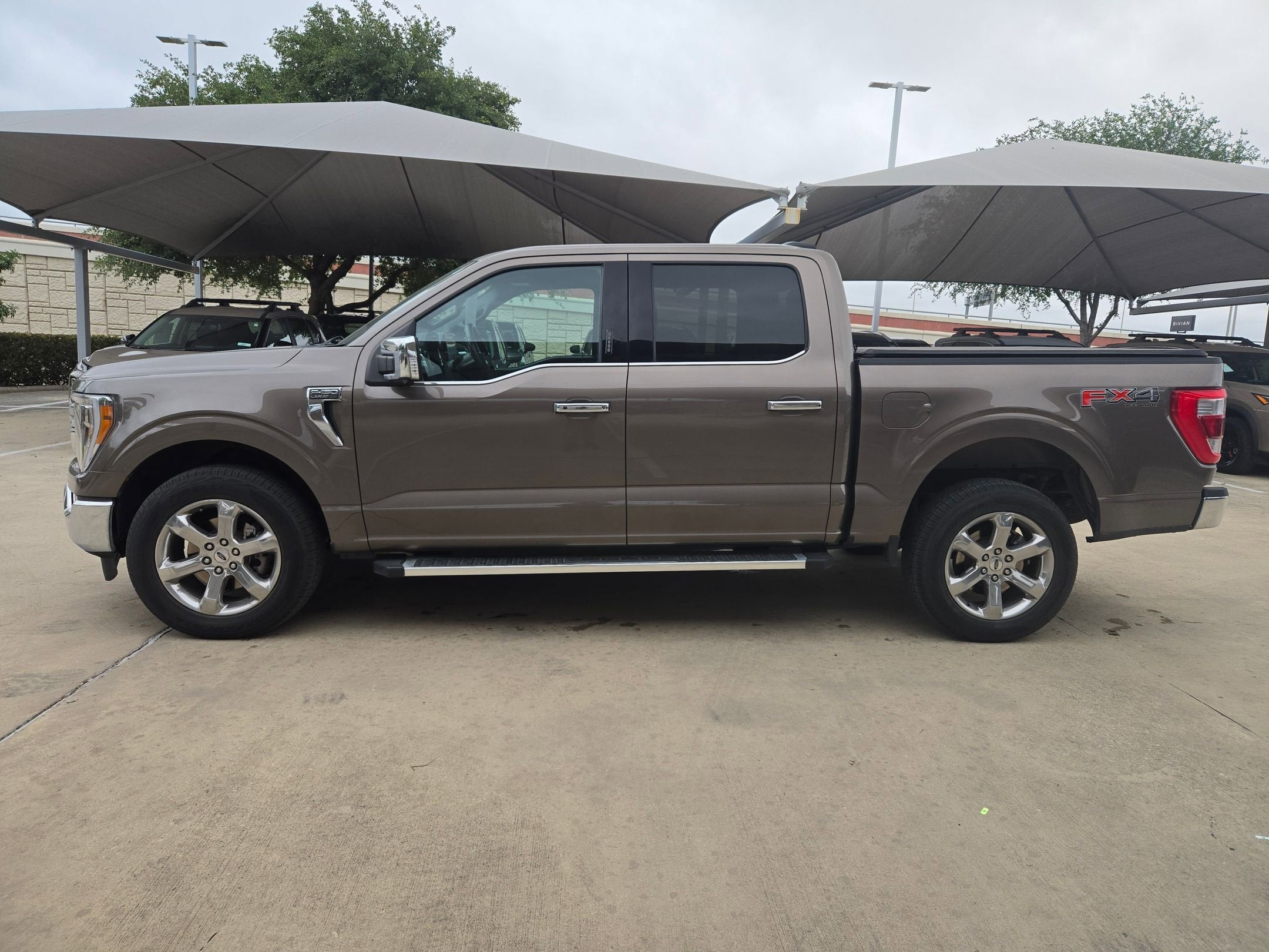 2022 Ford F-150 LARIAT 4X4