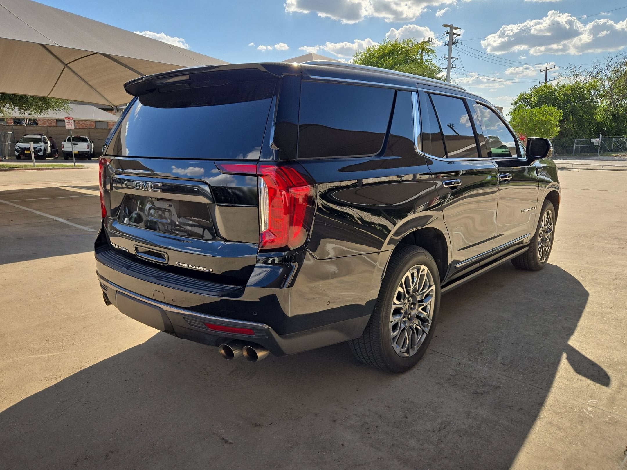 2024 GMC Yukon Denali Ultimate