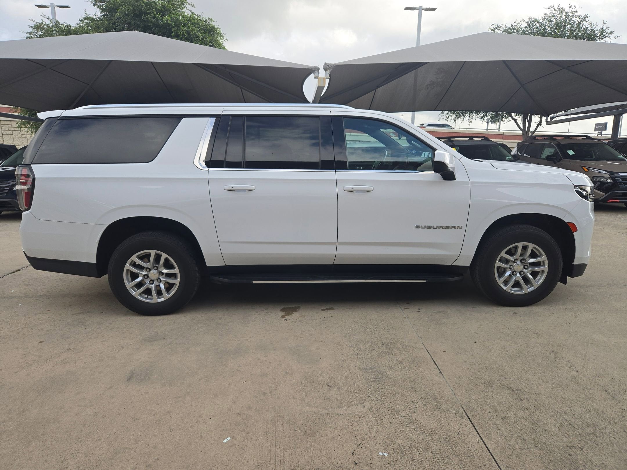 2021 Chevrolet Suburban LS