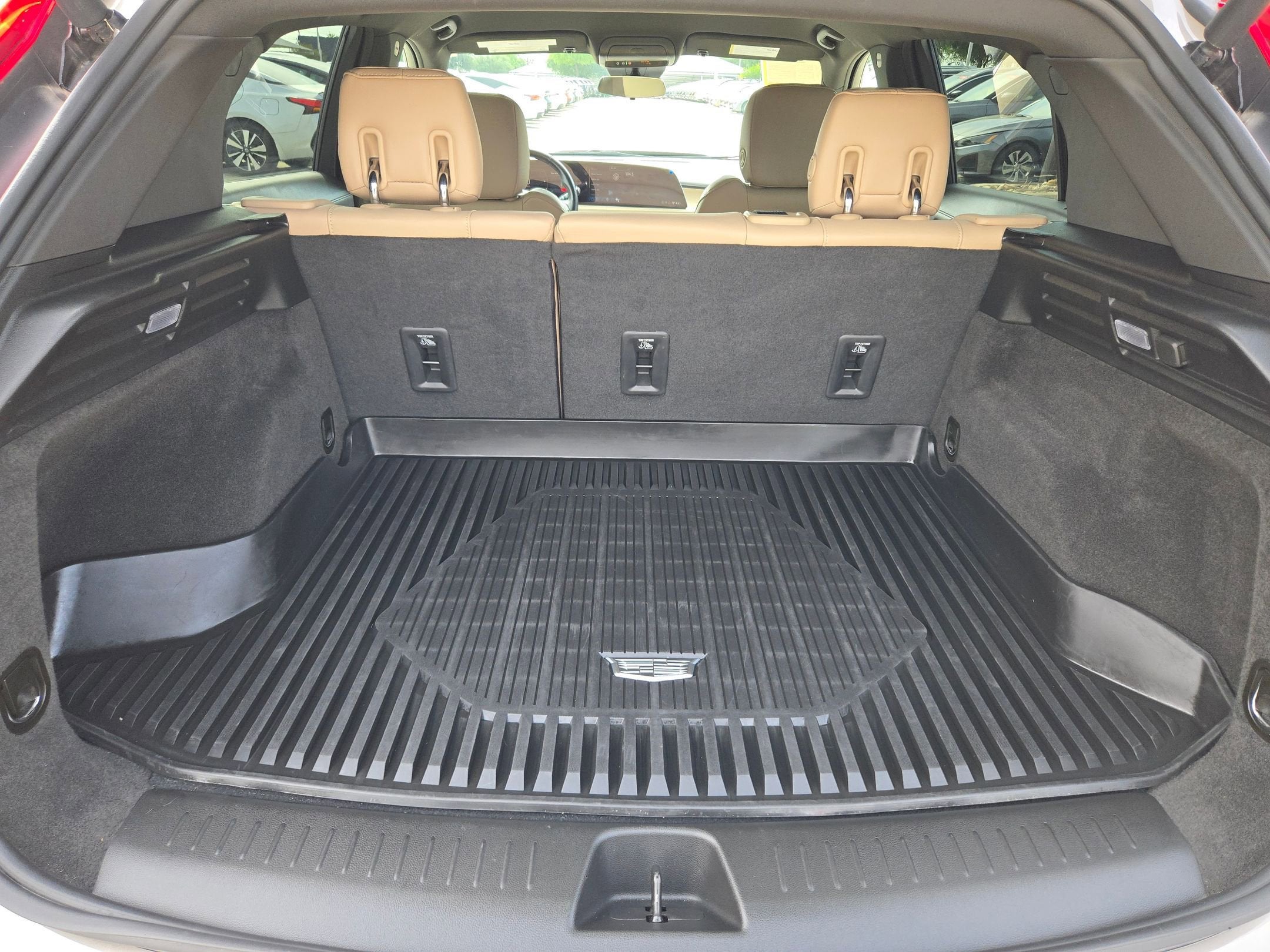 2024 Cadillac XT4 FWD Luxury
