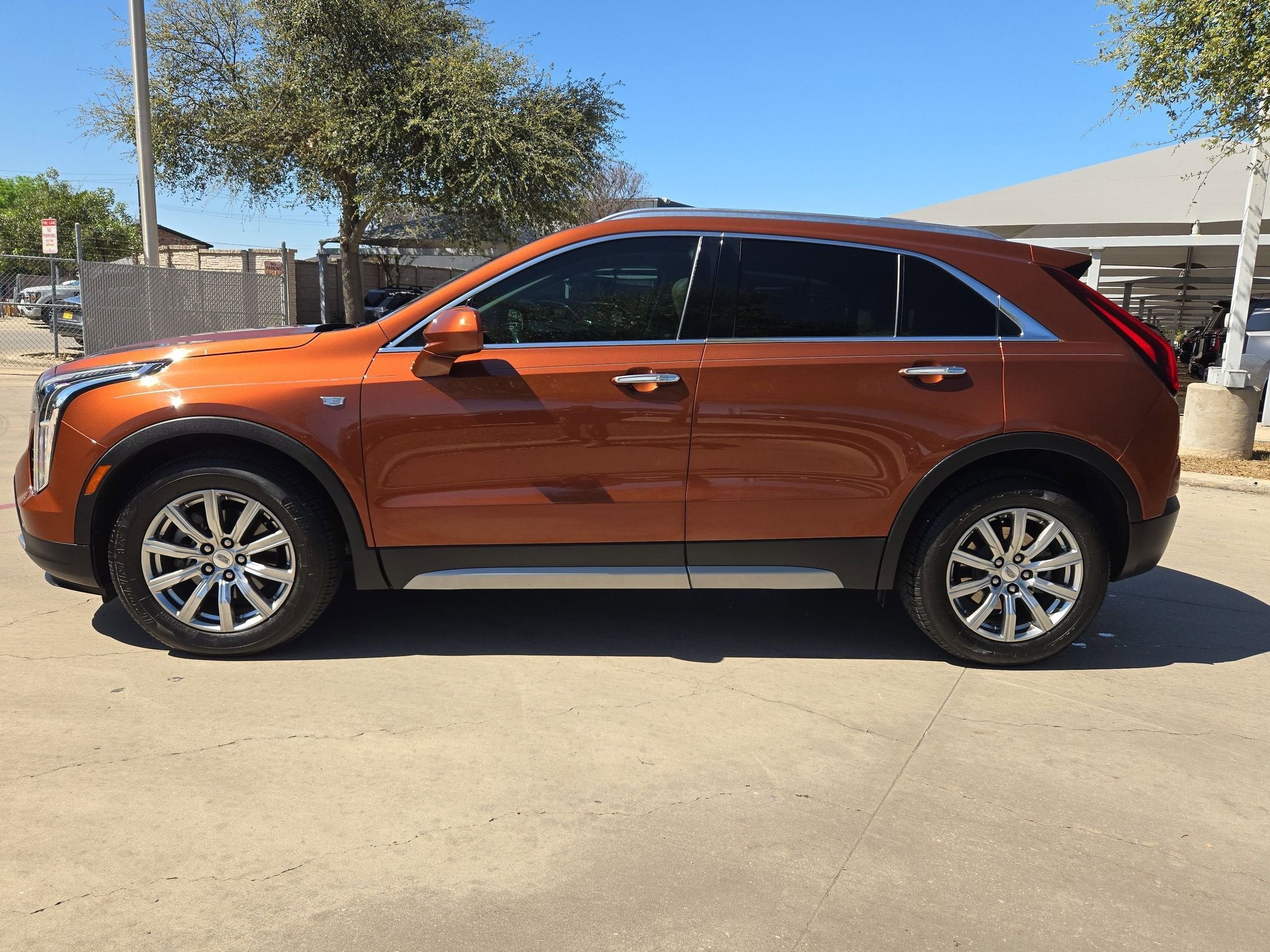 2019 Cadillac XT4 FWD Premium Luxury