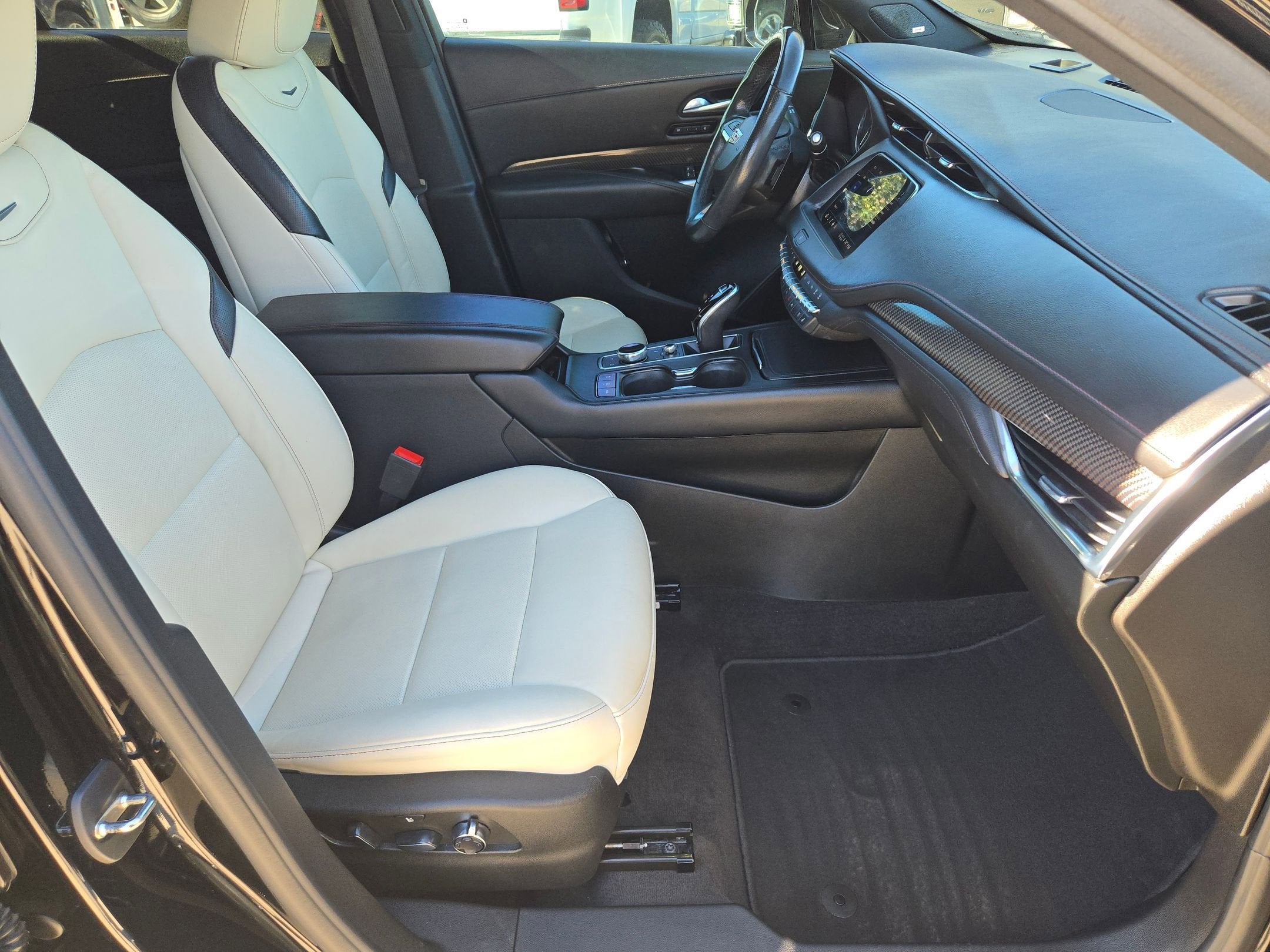 2023 Cadillac XT4 FWD Sport