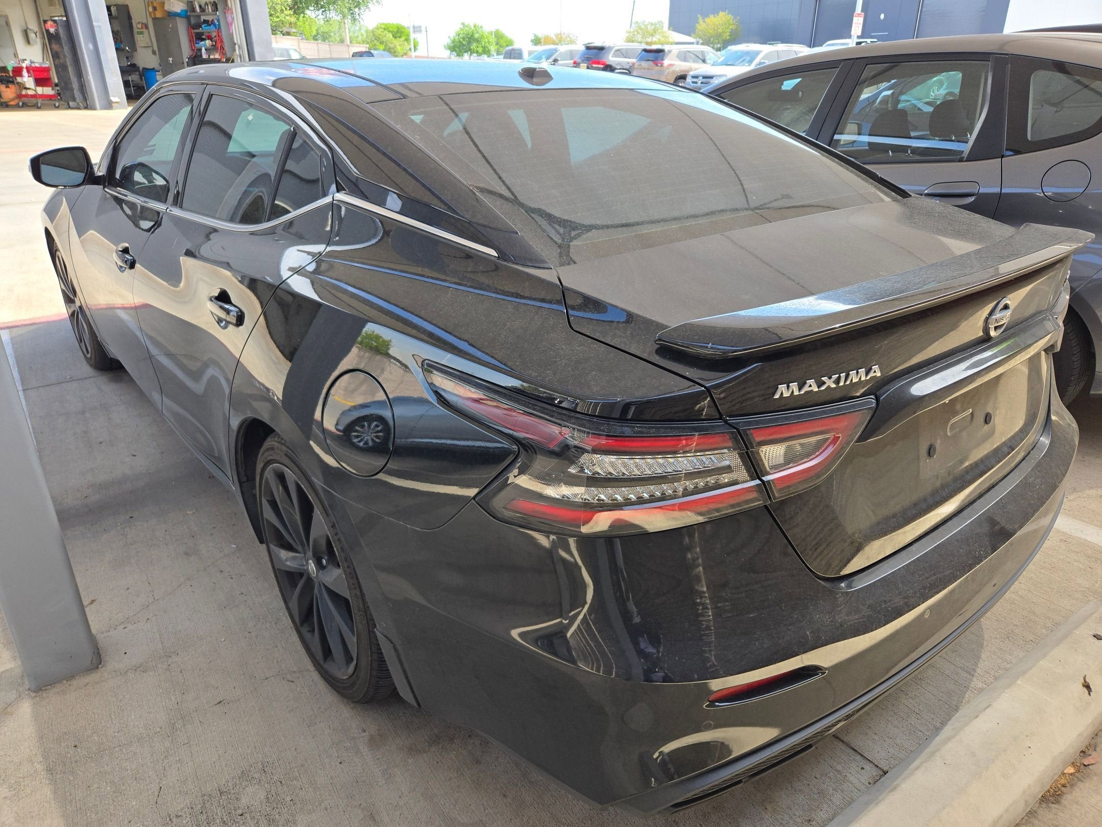 2021 Nissan Maxima SR