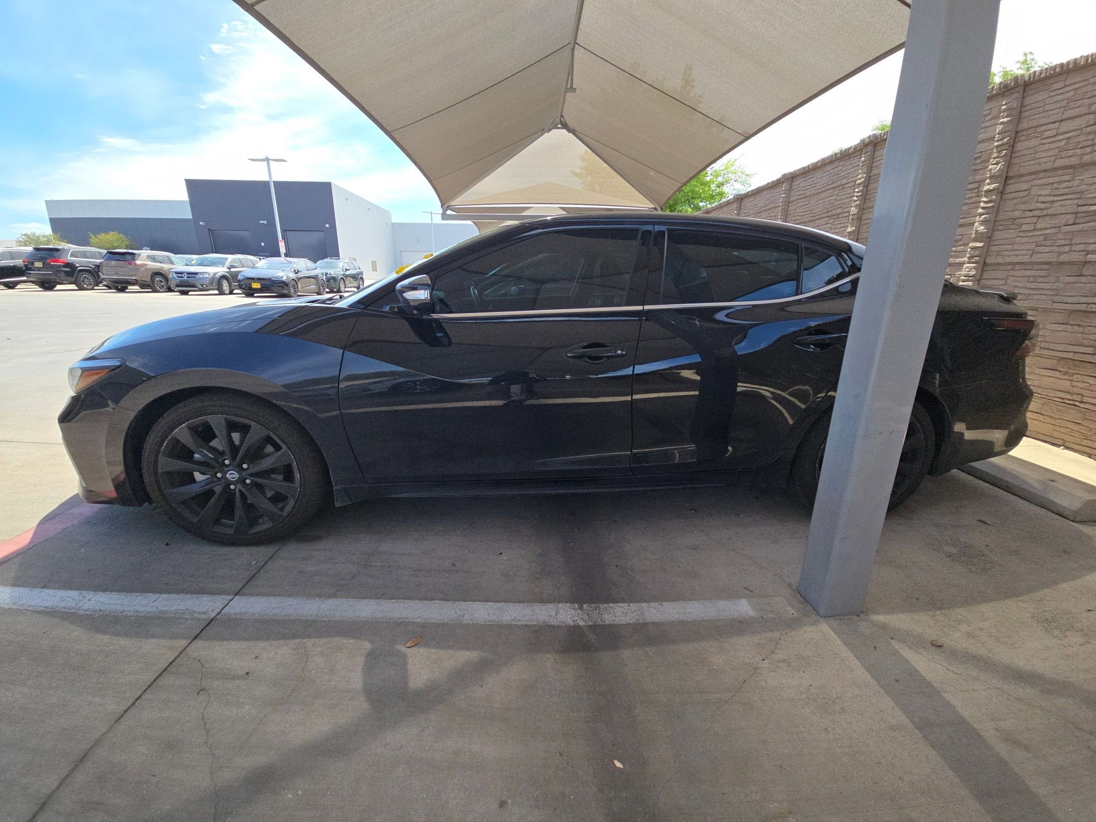 2021 Nissan Maxima SR