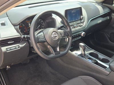 2025 Nissan Altima S