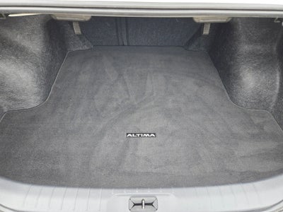 2023 Nissan Altima SR
