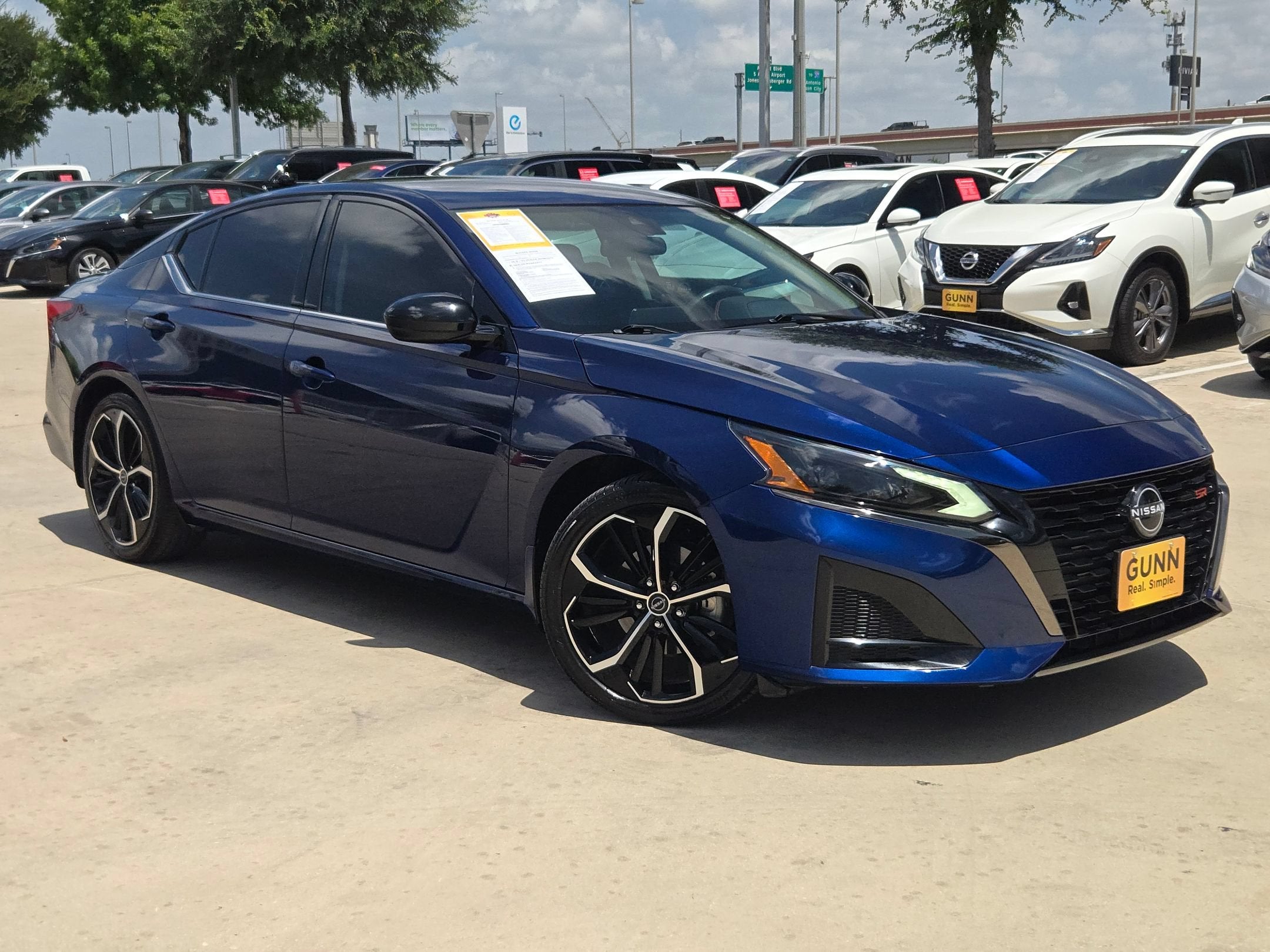 2023 Nissan Altima 2.5 SR