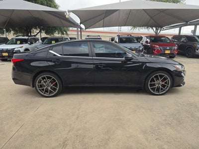 2020 Nissan Altima 2.5 SR