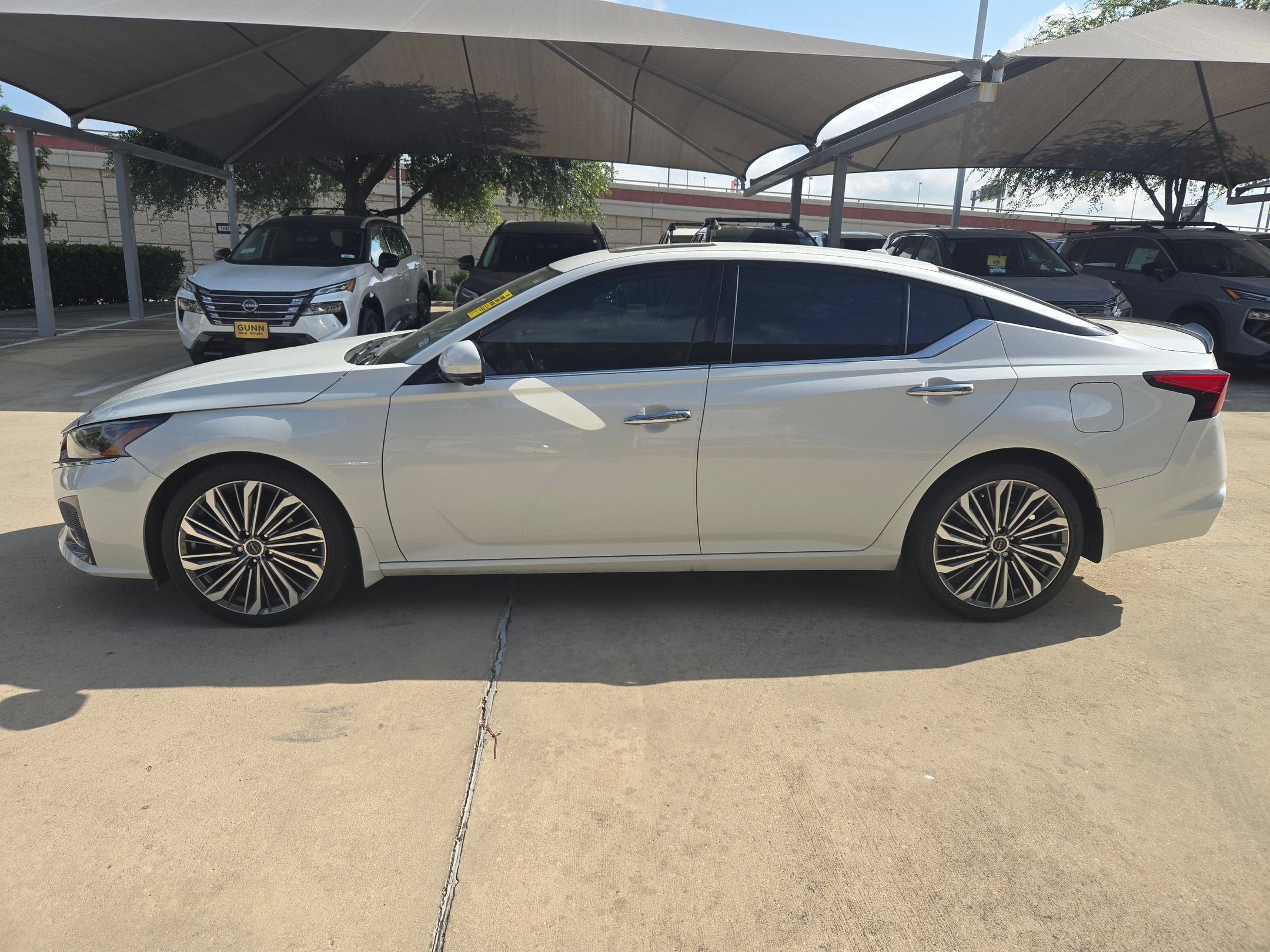 2024 Nissan Altima SL