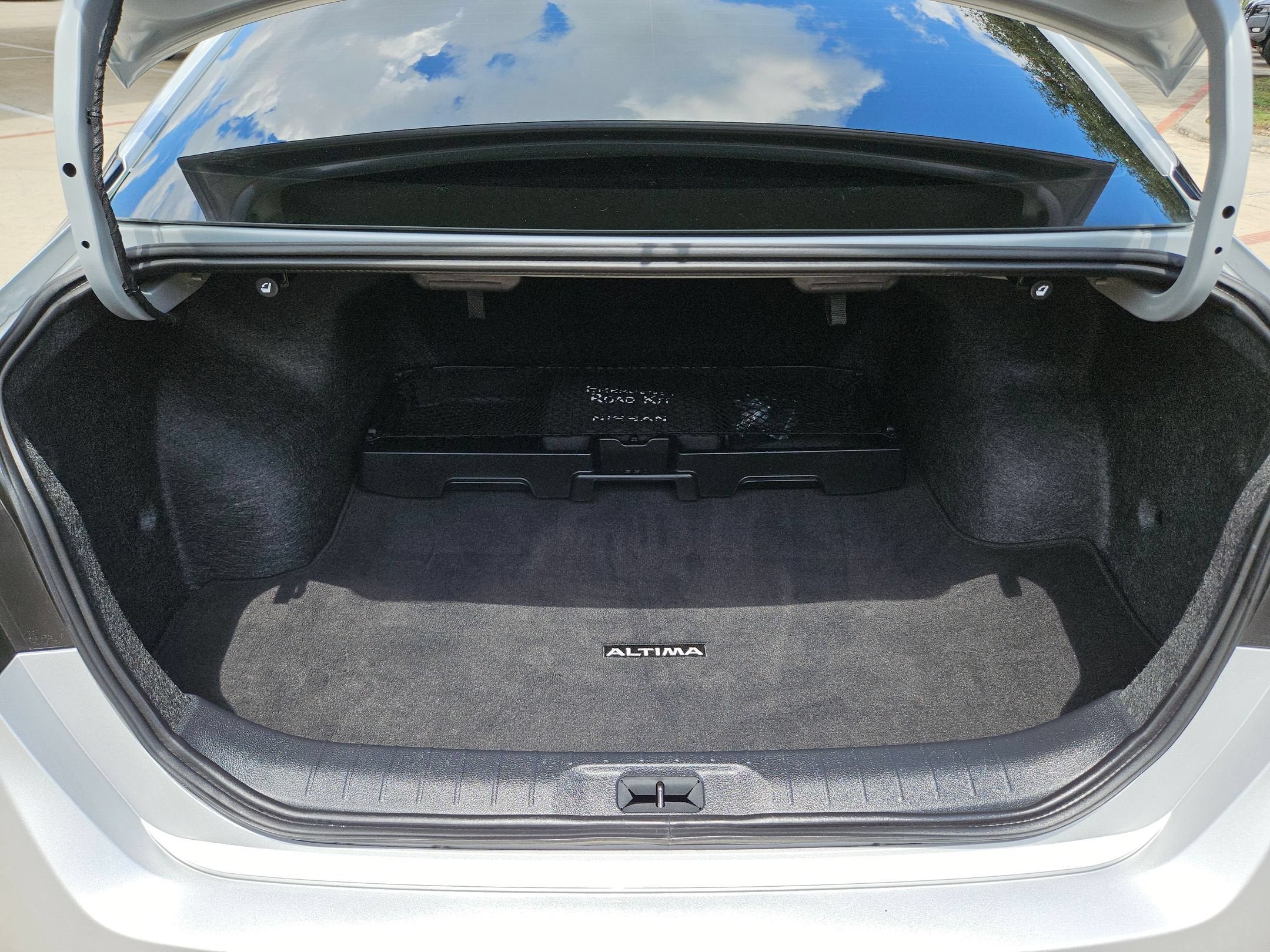 2025 Nissan Altima SL