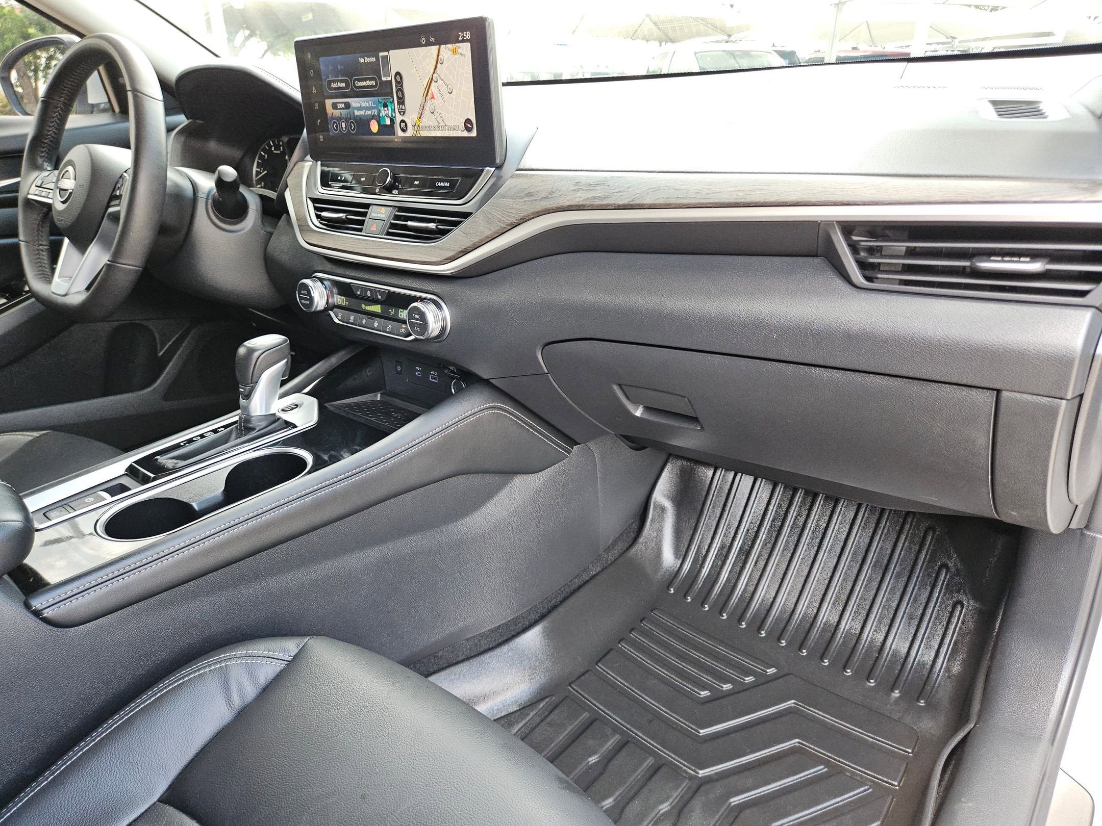2025 Nissan Altima SL