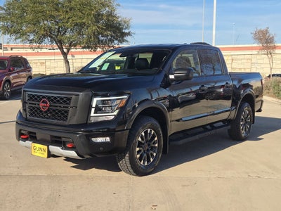 2024 Nissan Titan PRO-4X