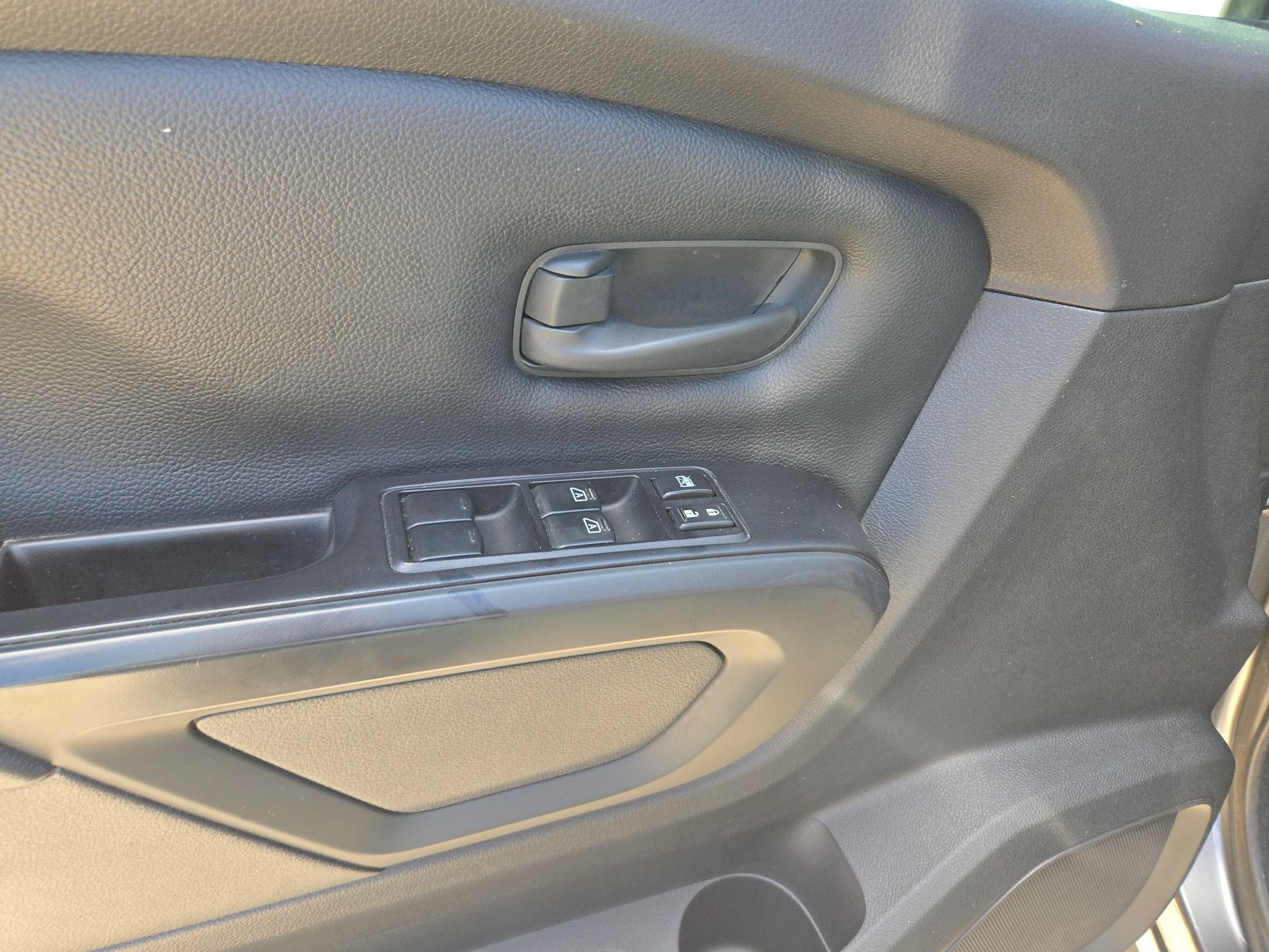 2019 Nissan Titan S