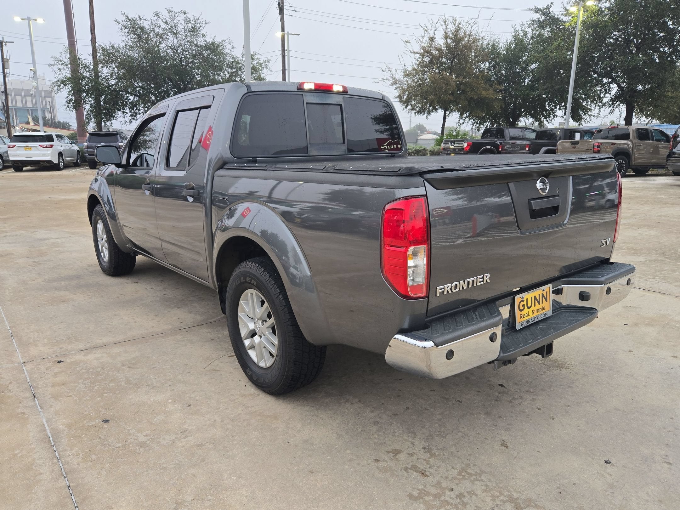 2016 Nissan Frontier SV