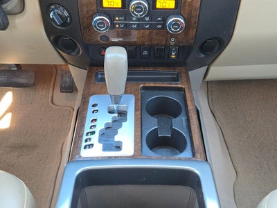 2009 Nissan Titan LE