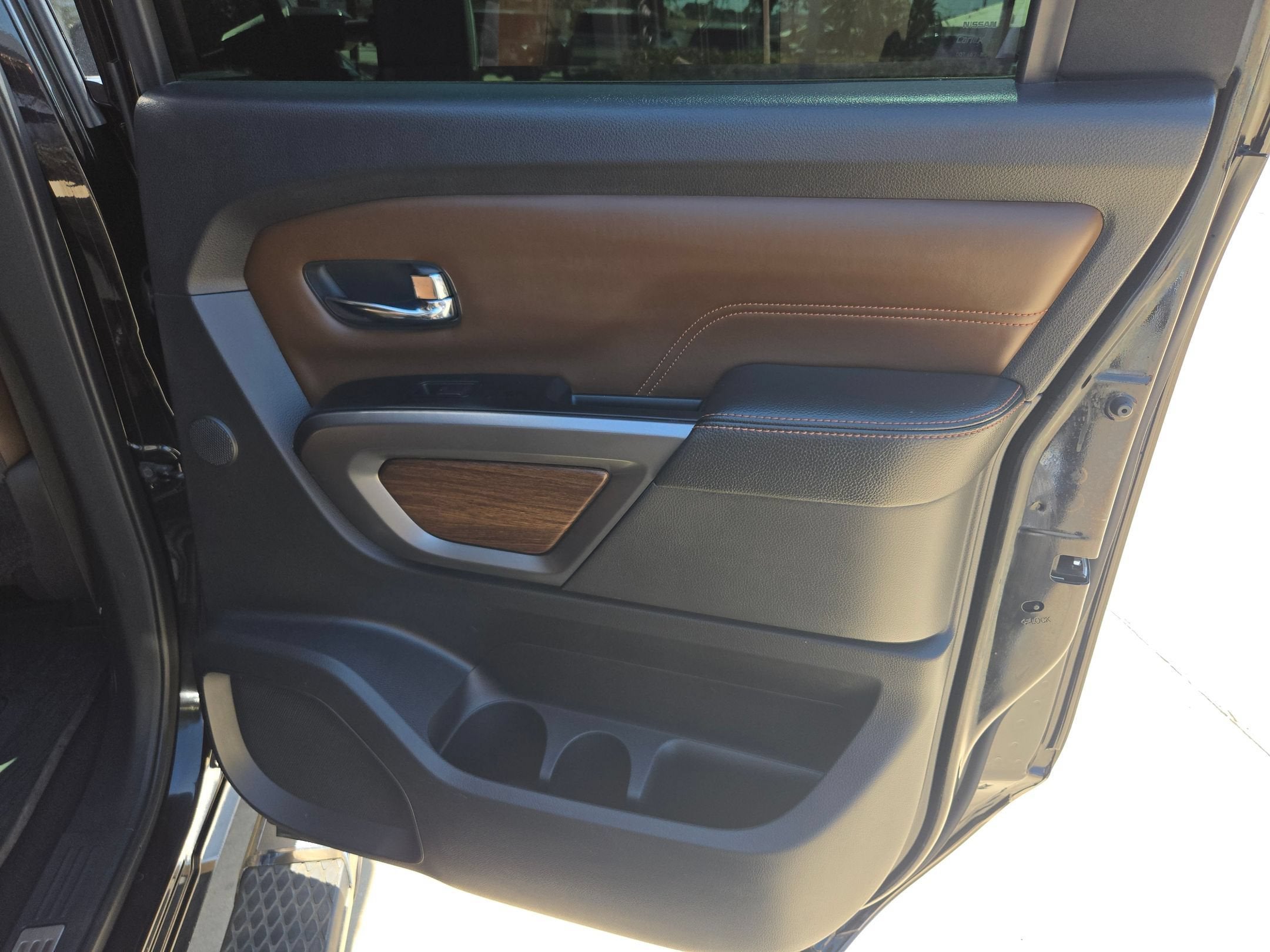 2016 Nissan Titan XD Platinum Reserve