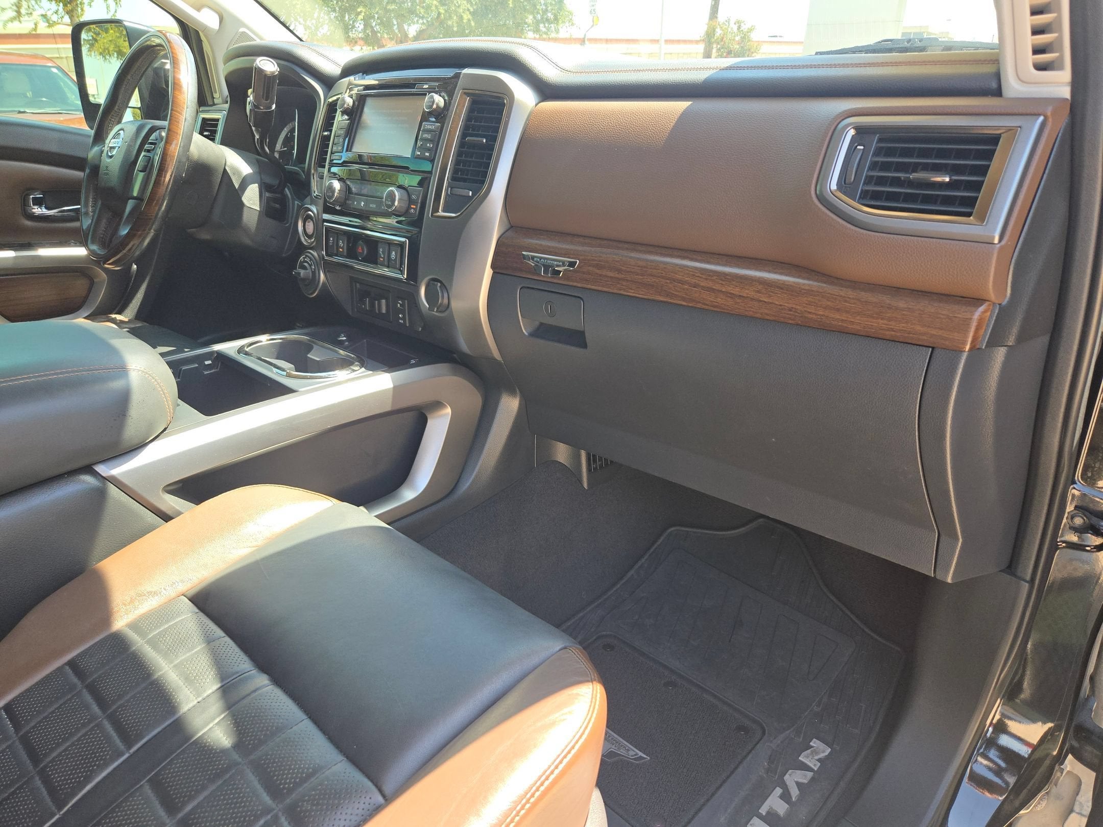 2016 Nissan Titan XD Platinum Reserve