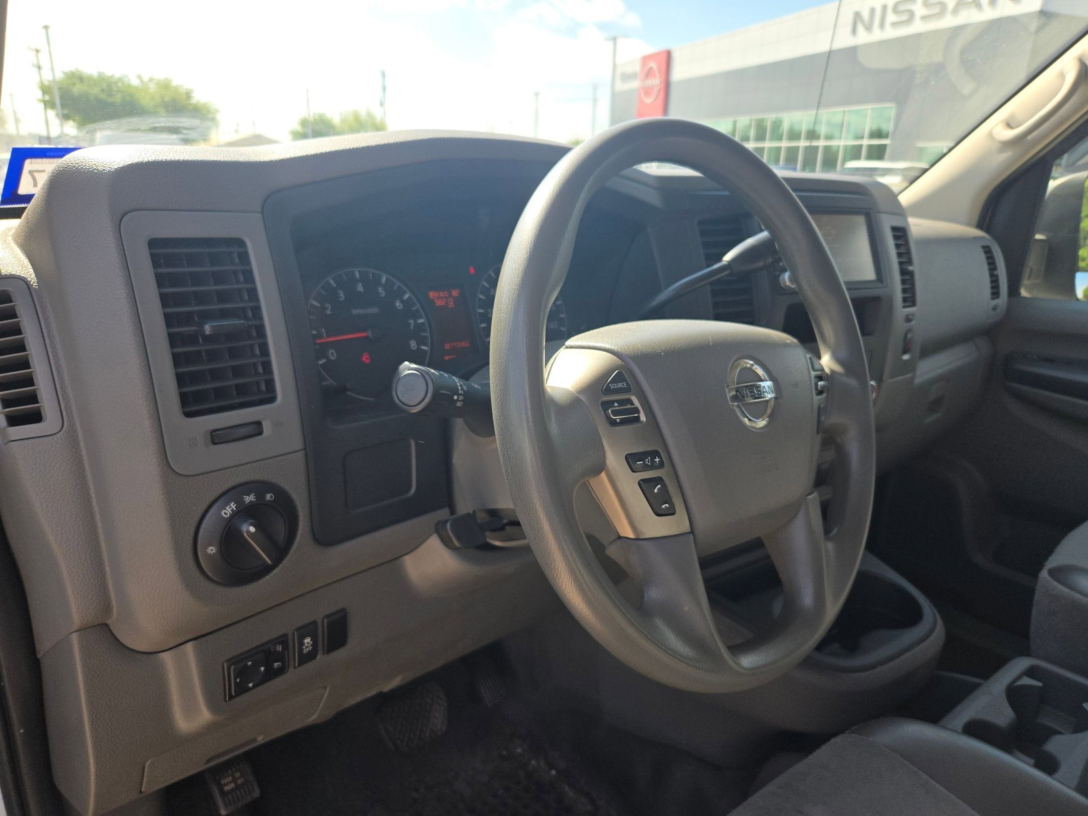 2021 Nissan NV Cargo SV