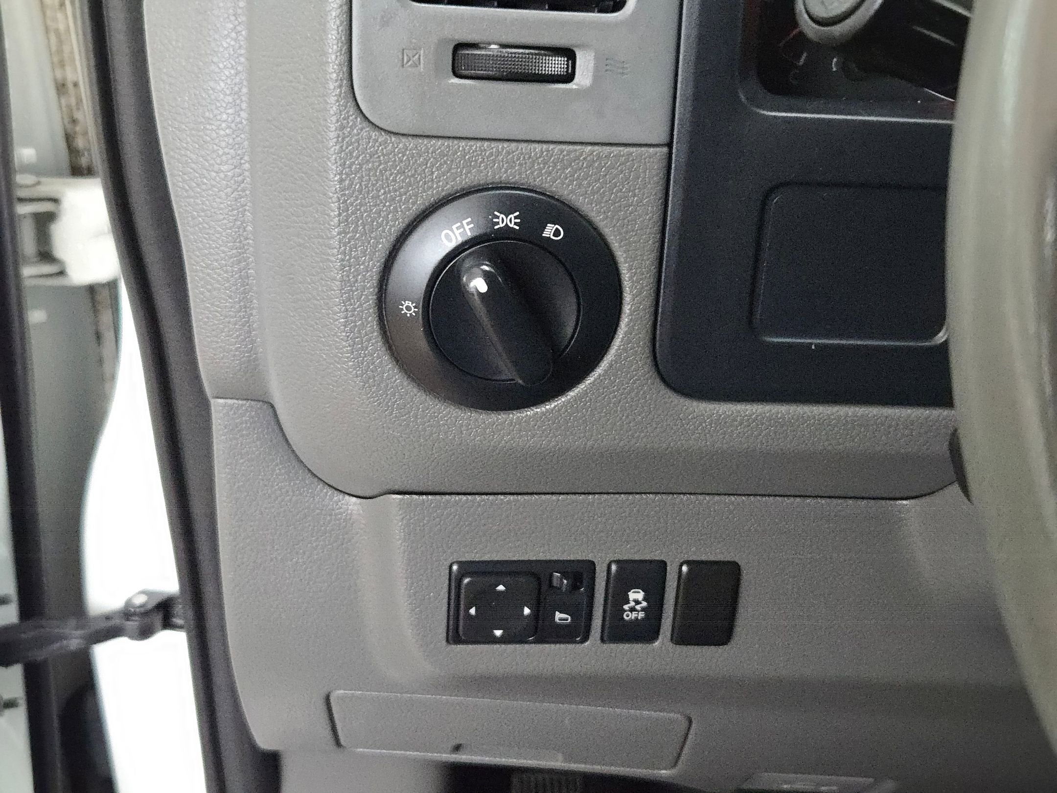 2021 Nissan NV Cargo SV