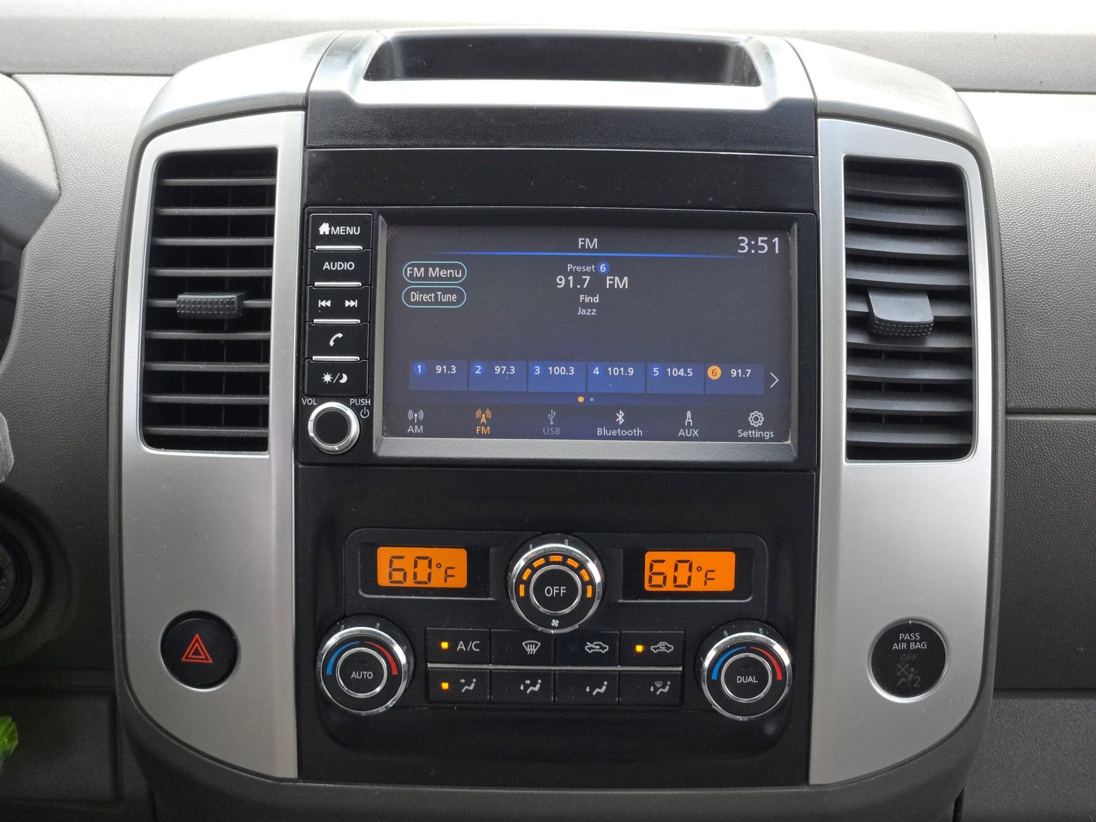 2019 Nissan Frontier SV