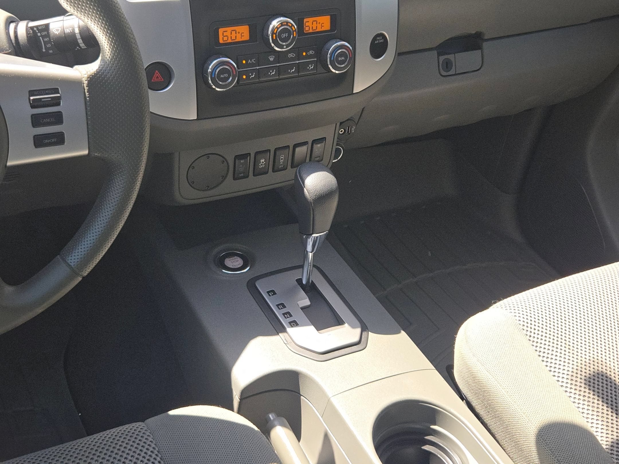 2021 Nissan Frontier SV