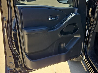 2023 Nissan Frontier Crew Cab SV