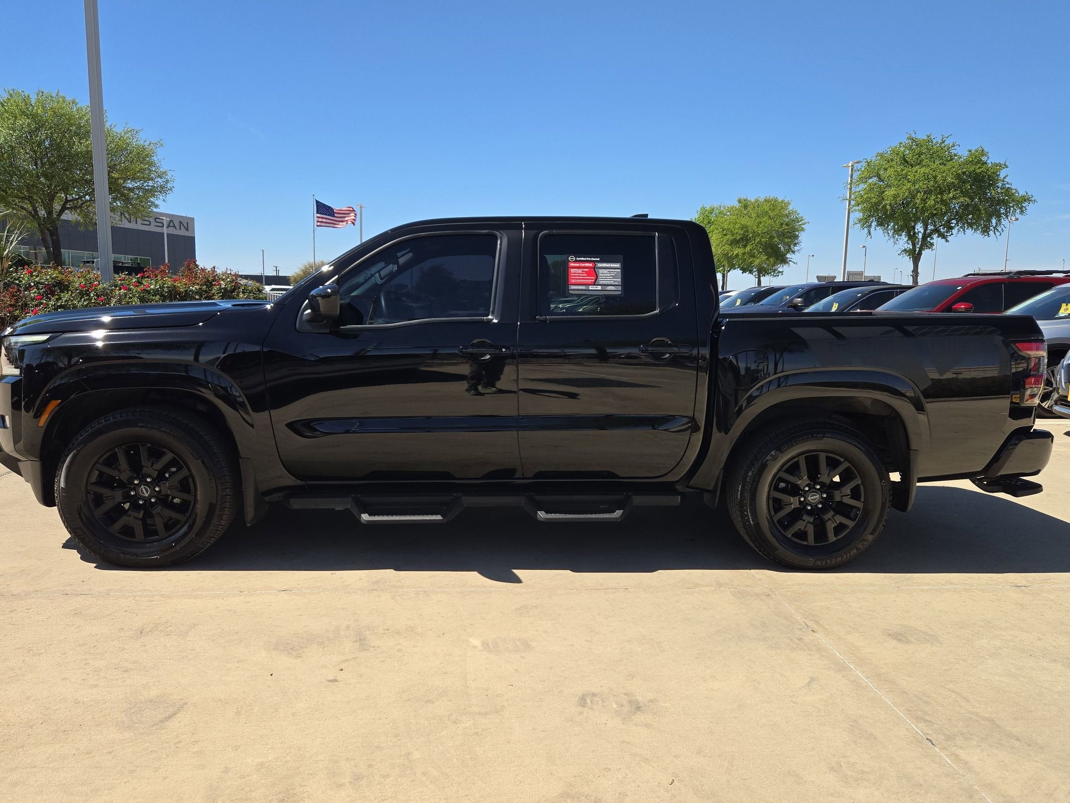 2023 Nissan Frontier SV
