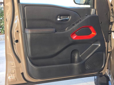 2023 Nissan Frontier Crew Cab PRO-X®