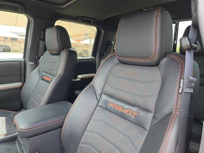 2025 Nissan Frontier Crew Cab PRO-4X®
