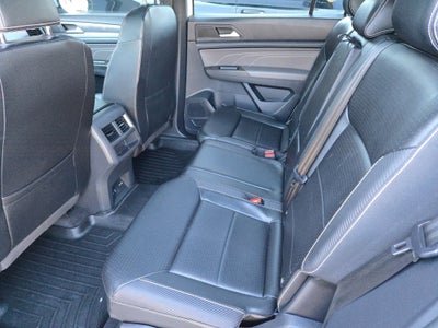 2022 Volkswagen Atlas Cross Sport 2.0T SEL R-Line