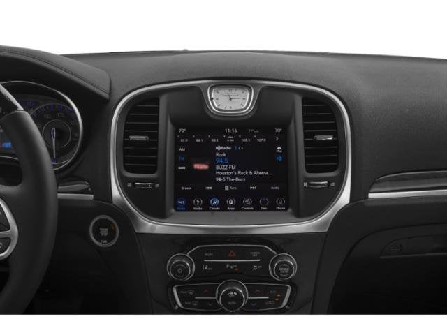 2019 Chrysler 300 Touring