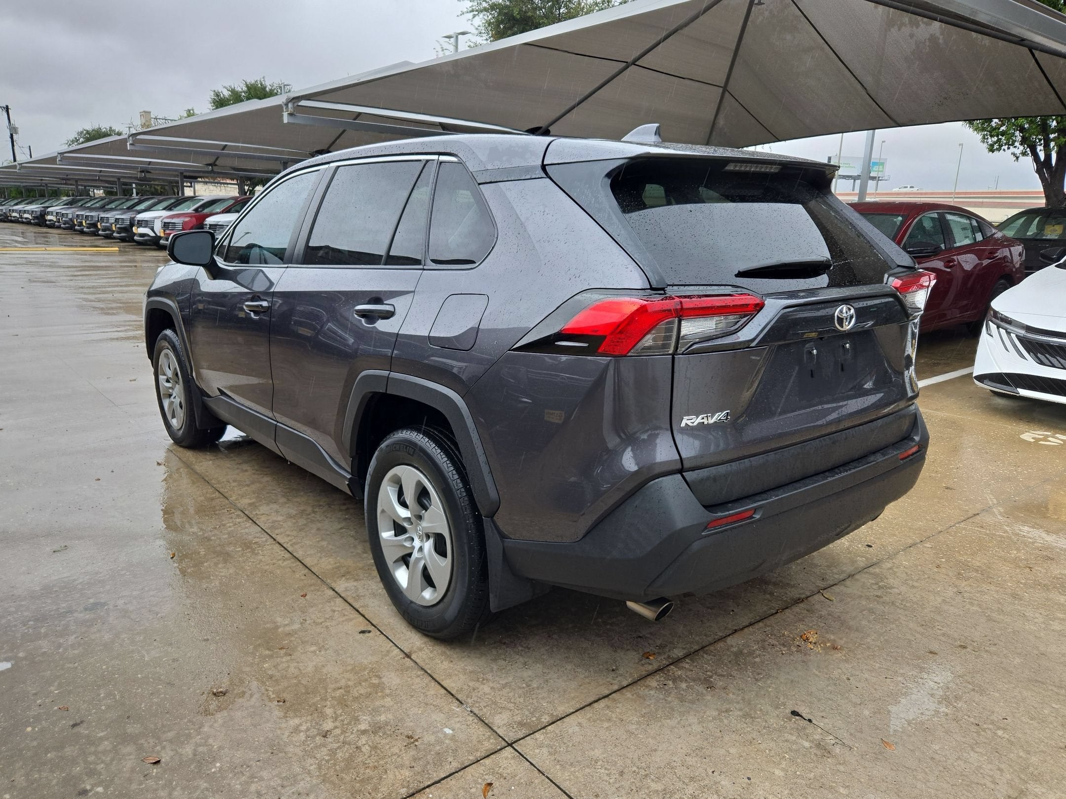 2022 Toyota RAV4 LE