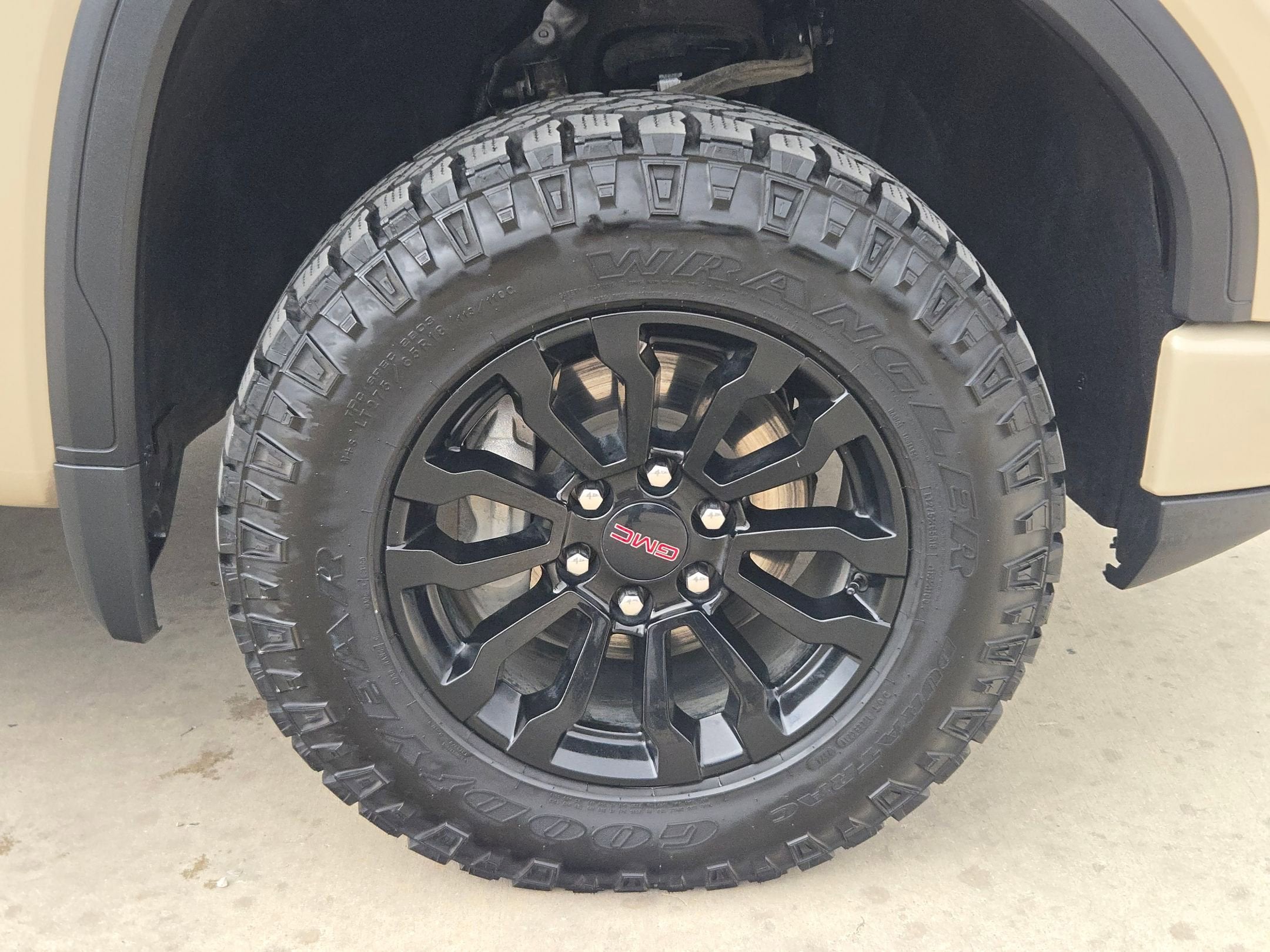 2023 GMC Sierra 1500 AT4X