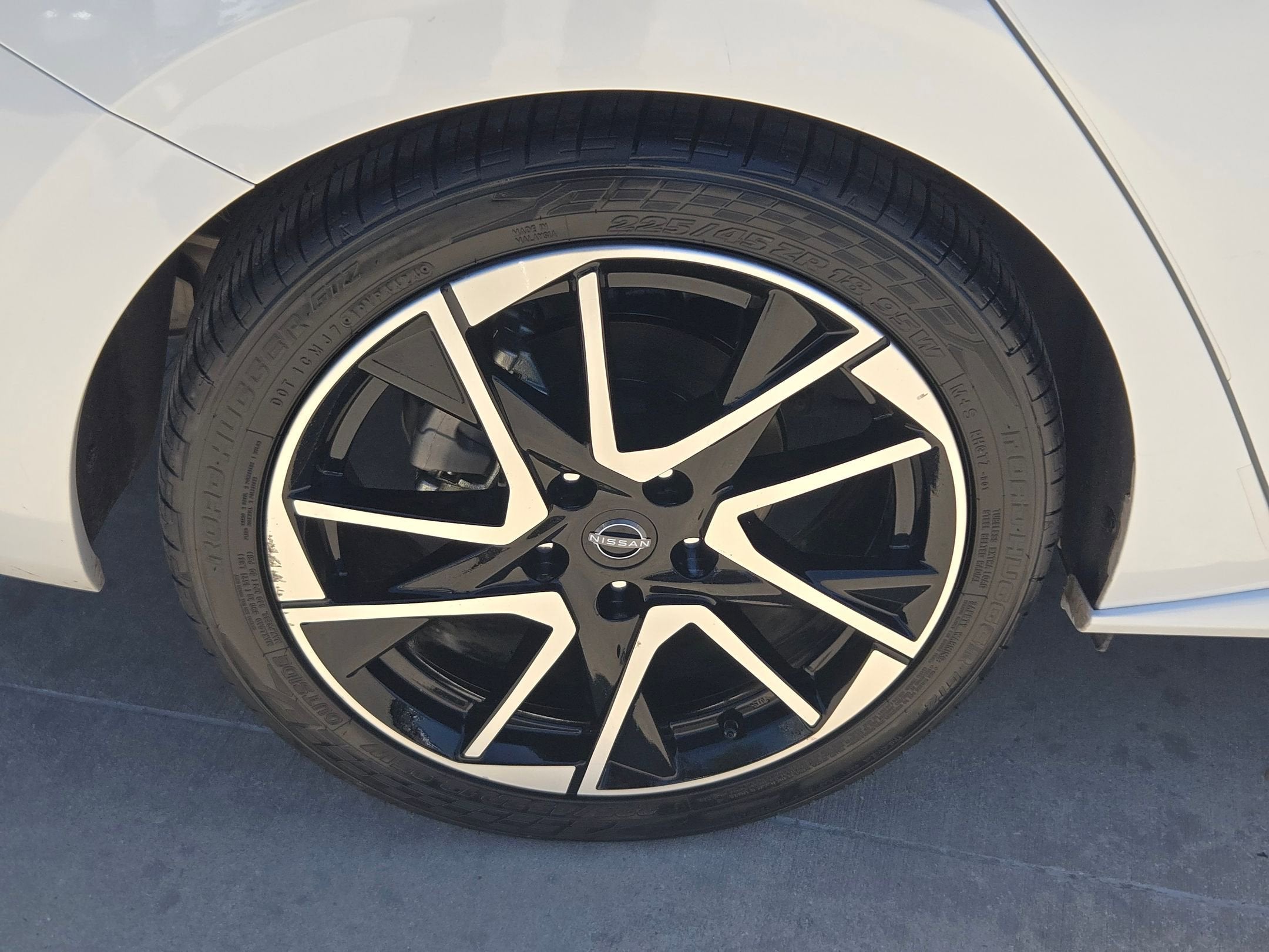 2024 Nissan Sentra SR