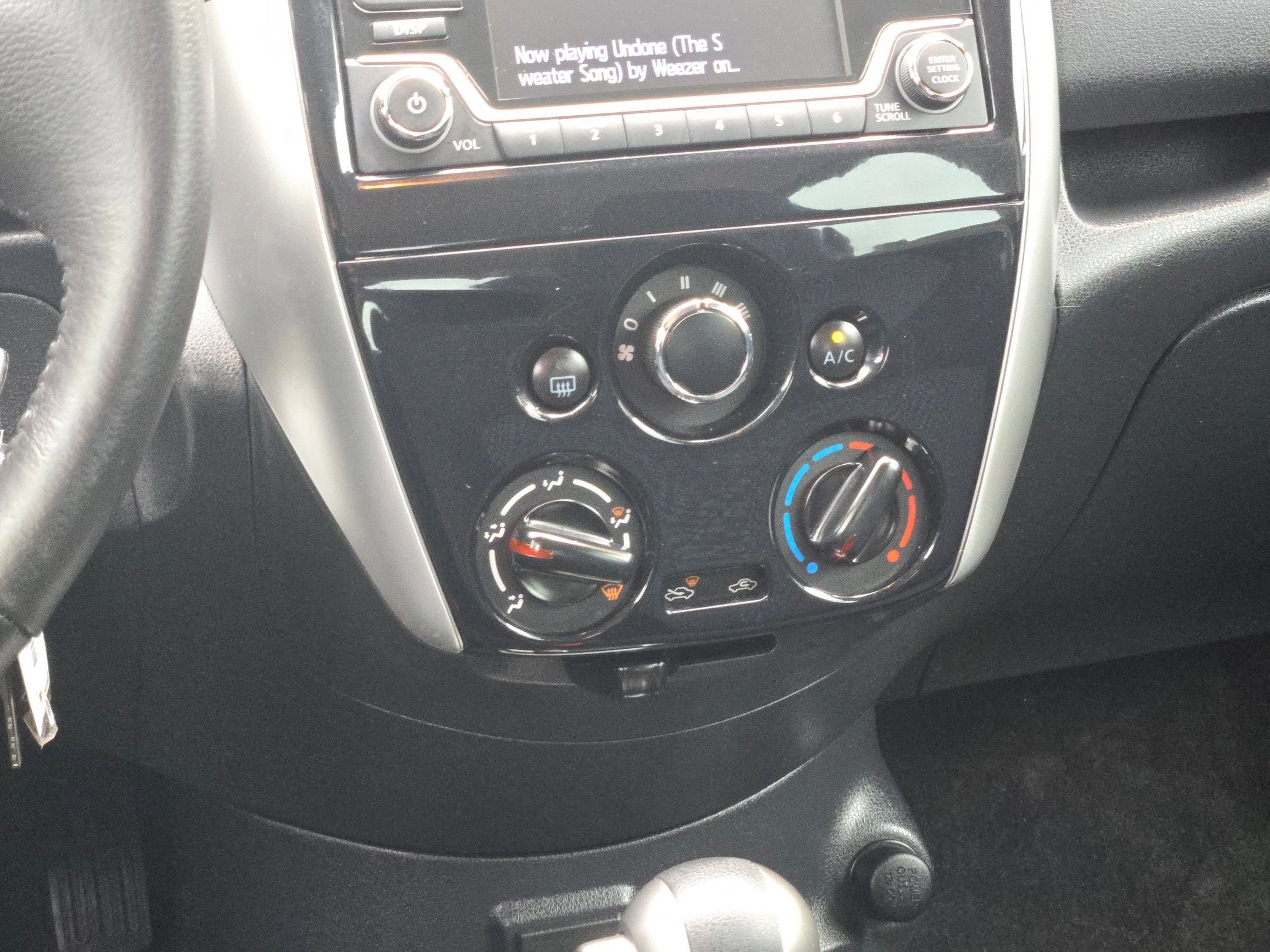 2017 Nissan Versa Note SV