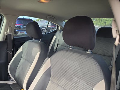2020 Nissan Versa SV