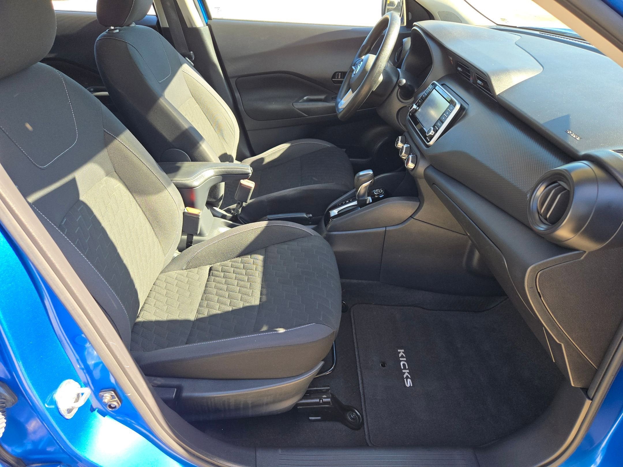 2021 Nissan Kicks S
